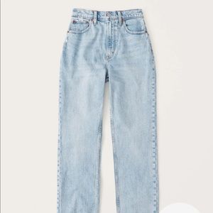 Curve Love 90s Ultra High Rise Straight Jeans